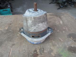 подушка крепления двигателя Volkswagen Touareg 1 поколение [рестайлинг] 2007, 7L6199131