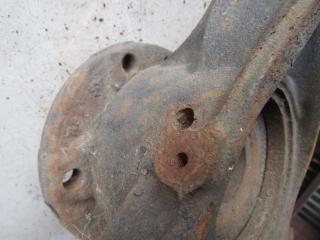 ступица передняя левая Volkswagen Touareg 1 поколение 2003, 7L0407257A