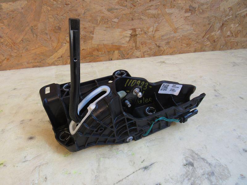 кулиса Jeep Wrangler 4 поколение 2023, 2.0 л., бензин, АКПП, 04670724AA - фото №1