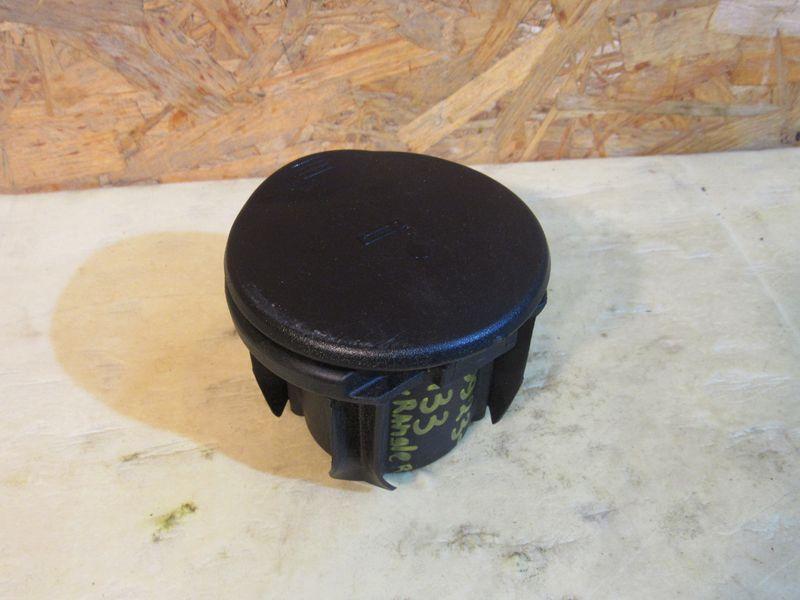 пепельница Jeep Wrangler 4 поколение 2023, 2.0 л., бензин, АКПП - фото №1