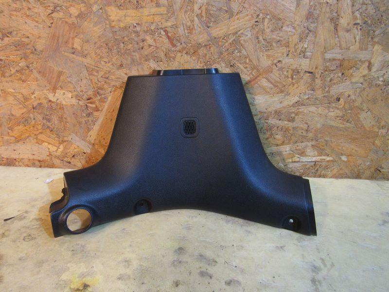 обшивка стойки Jeep Wrangler 4 поколение 2022, 2.0 л., бензин, АКПП, 6DD61TX7AB - фото №1