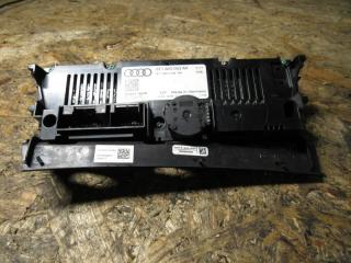блок управления печки / климат-контроля Audi A5 8T 2009, 8T1820043AK