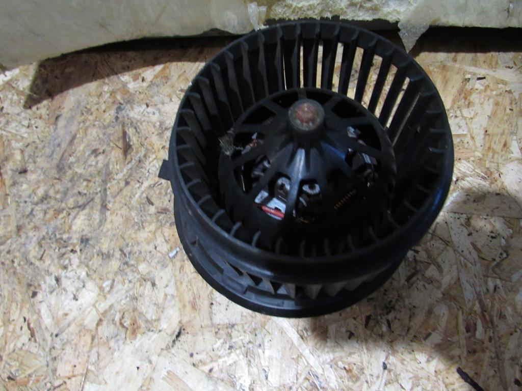 моторчик печки Volkswagen Multivan T5 2003, 7H0819021 - фото №1