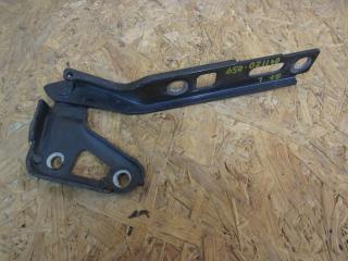 петля капота левая Audi Q7 4L [рестайлинг] 2010, 3.0 л., дизель, 4L0823301