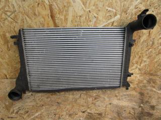 интеркулер Volkswagen Passat B7 2011