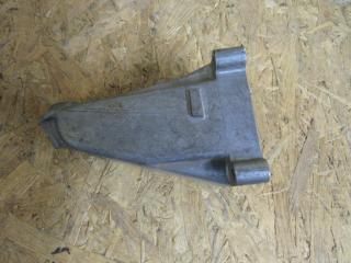 кронштейн двигателя Mercedes-Benz C-Класс W204 [рестайлинг] 2012, 1.8 л., M 271.860, бензин, АКПП, 2712232304