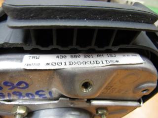 подушка безопасности водителя Audi A6 4B/C5 2000, 4B0880201AH