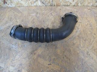 патрубок интеркулера Audi A6 4F/C6 2006, 4F0145738F