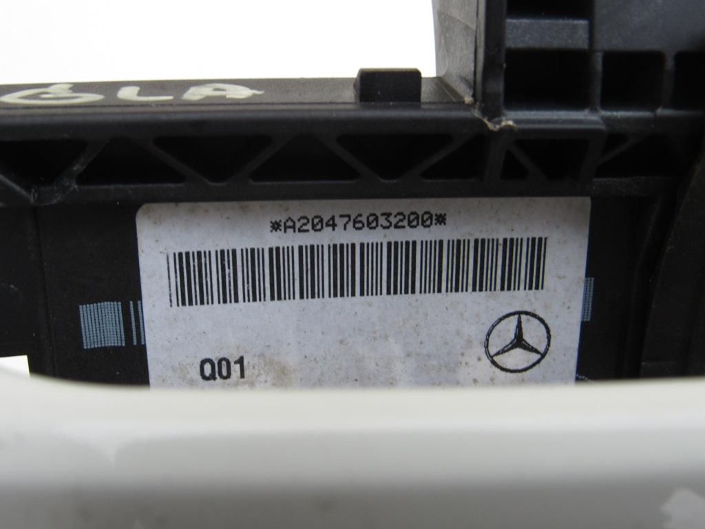 ручка наружная задняя правая Mercedes-Benz GLA-Класс X156 2014, 2047603200 - фото №1