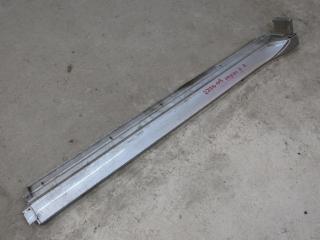 накладка на порог Mitsubishi Pajero 3 поколение [рестайлинг] 2002, MN117302