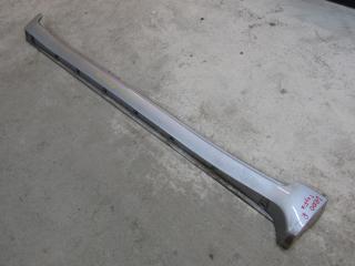 накладка на порог Toyota Land Cruiser J200 2011, 75850-60040