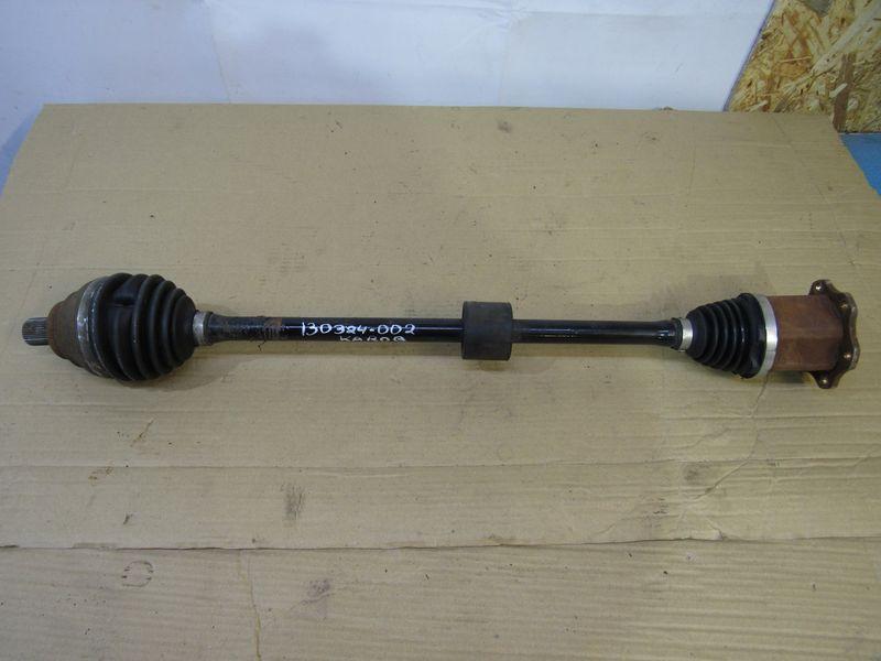 полуось передняя правая (приводной вал, ШРУС) Skoda Karoq 1 поколение 2021, 1.0 л., бензин, 5Q3407272A - фото №1