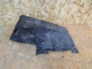 воздуховод (дефлектор) радиатора Nissan GT-R R35 [2-й рестайлинг] 2014, M10100