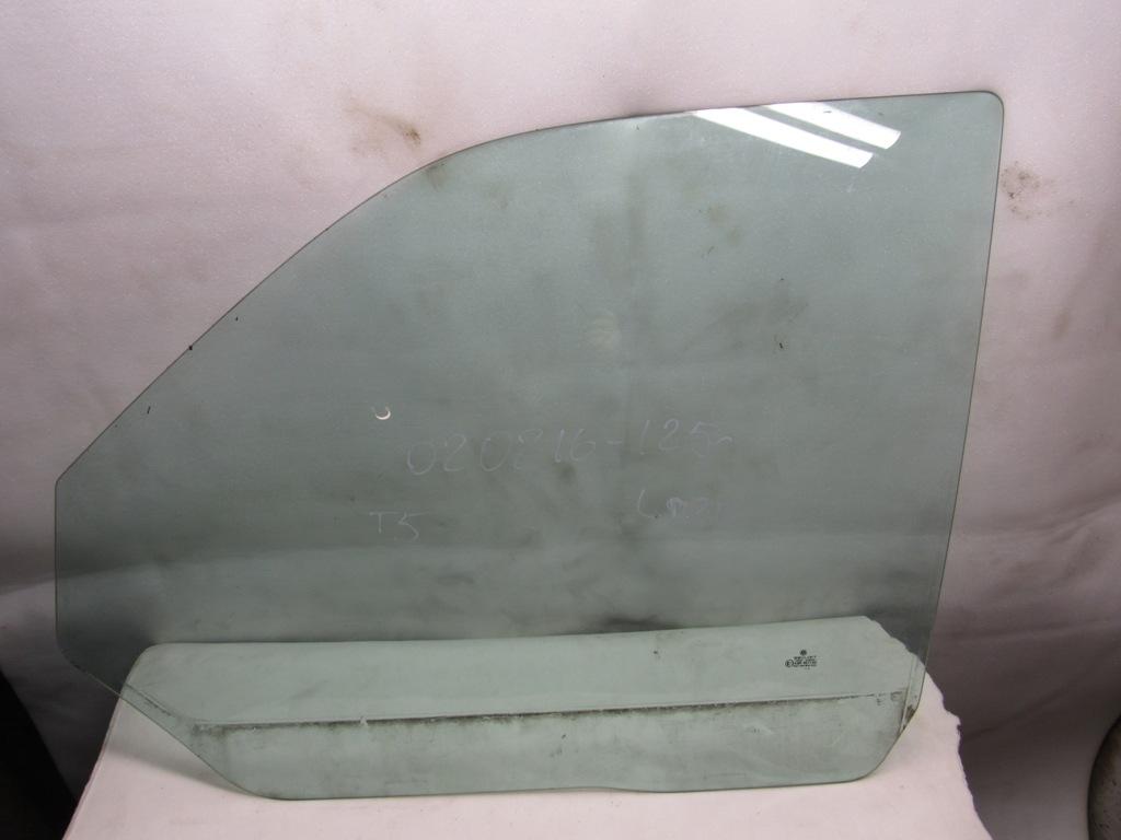 стекло двери передней левой Volkswagen Multivan T5 2003 - фото №1