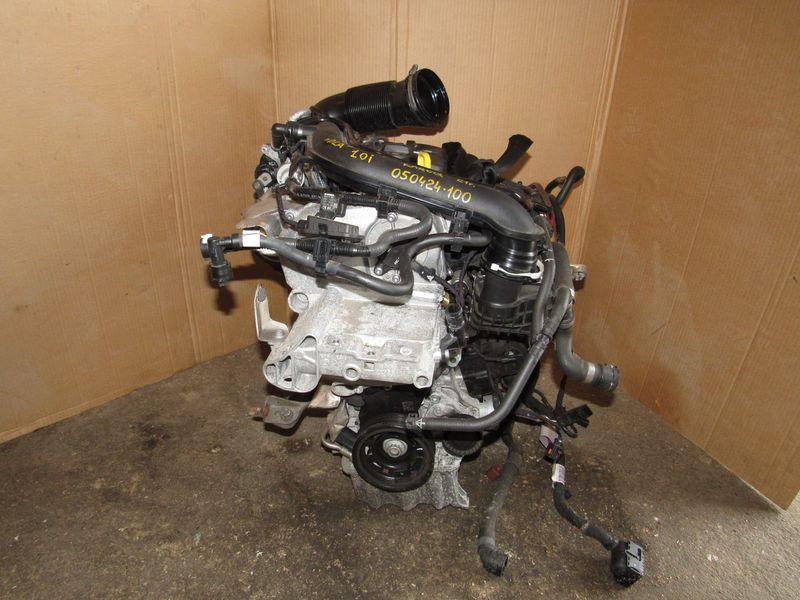 двигатель Skoda Karoq 1 поколение 2021, 1.0 л., бензин, DLA - фото №1