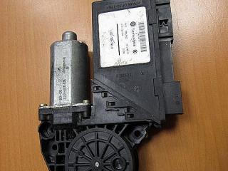 моторчик стеклоподъемника передний левый Volkswagen Touareg 1 поколение 2006, 3D1959793A
