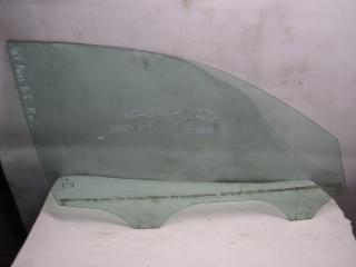 стекло двери передней правой Volkswagen Passat B5 1996