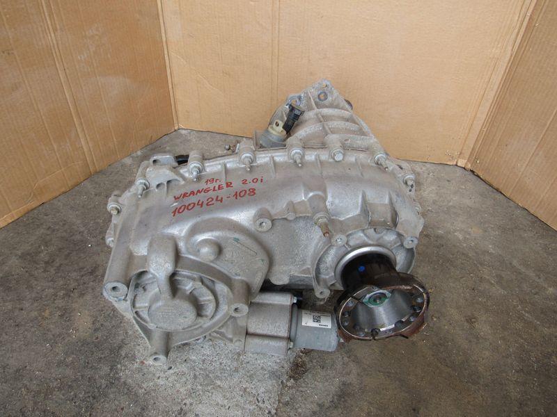 раздаточная коробка Jeep Wrangler 4 поколение 2019, 2.0 л., бензин - фото №1