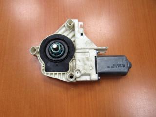 моторчик стеклоподъемника передний правый Audi A6 4F/C6 [рестайлинг] 2010, 8K0959802A