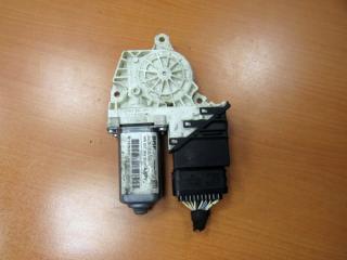 моторчик стеклоподъемника задний левый Volkswagen Touran 1 поколение [рестайлинг] 2008, 1K0959795AB