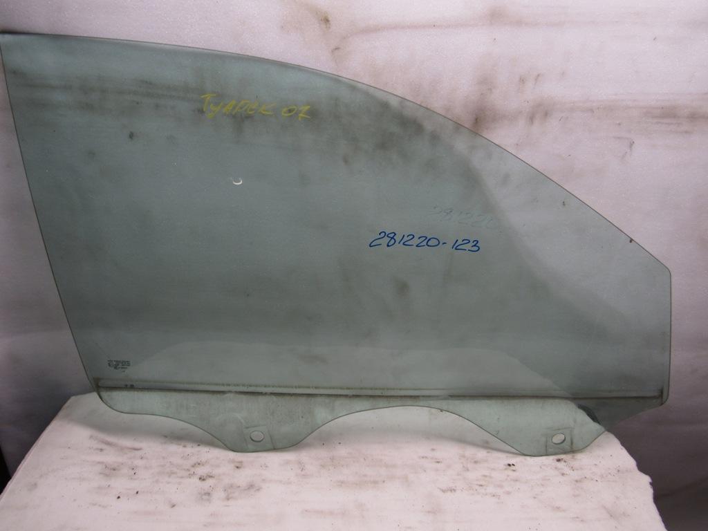 стекло двери передней правой Volkswagen Touareg 1 поколение 2005 - фото №1