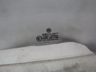 стекло двери передней левой Volkswagen Multivan T5 2004