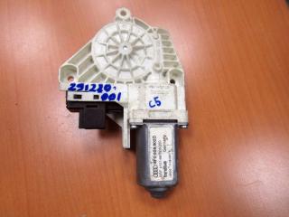 моторчик стеклоподъемника передний правый Audi A6 4F/C6 [рестайлинг] 2008, 4F0959802D