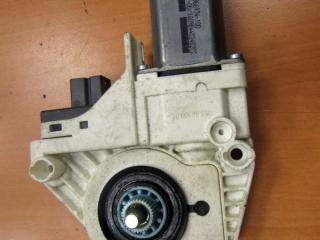 моторчик стеклоподъемника передний правый Audi Q5 8R 2010, 8K0959802