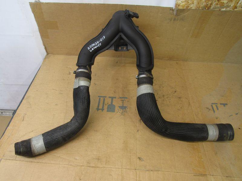 патрубок интеркулера Maserati Levante 1 поколение 2018, 3.0 л., бензин - фото №1