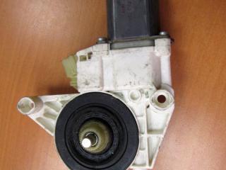 моторчик стеклоподъемника передний правый Mercedes-Benz GL-Класс X164 [рестайлинг] 2012, 2518200842