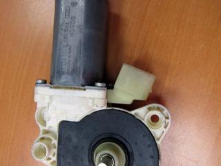 моторчик стеклоподъемника передний правый Mercedes-Benz E-Класс W211/S211 [рестайлинг] 2008, 2118203042