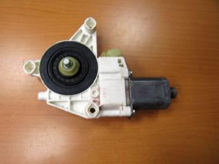 моторчик стеклоподъемника передний правый Mercedes-Benz GL-Класс X164 [рестайлинг] 2012, 2518200842