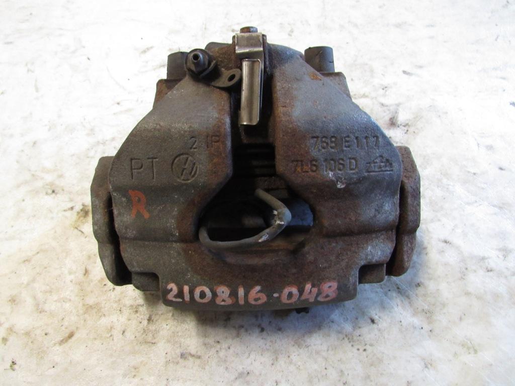 суппорт передний правый Volkswagen Touareg 1 поколение 2007 - фото №1