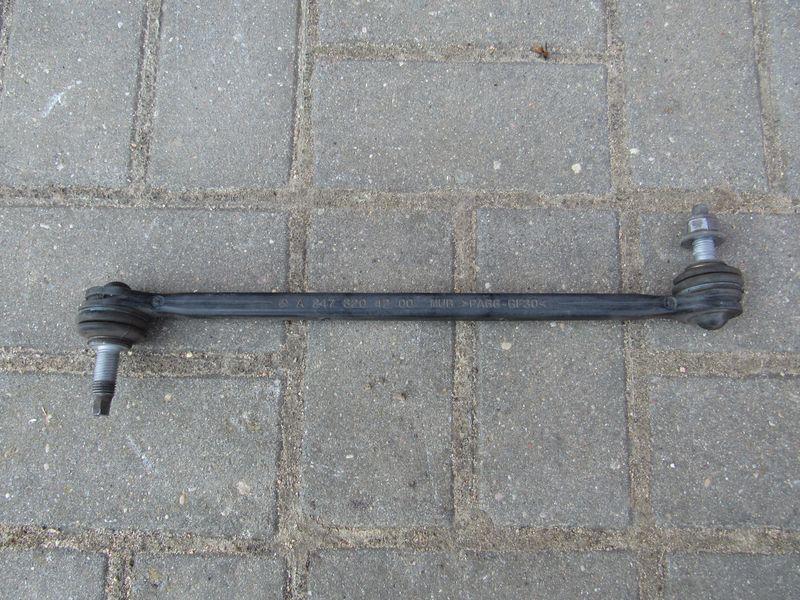 стойка стабилизатора Mercedes-Benz CLA-Класс C118 2020, 2473204200 - фото №1