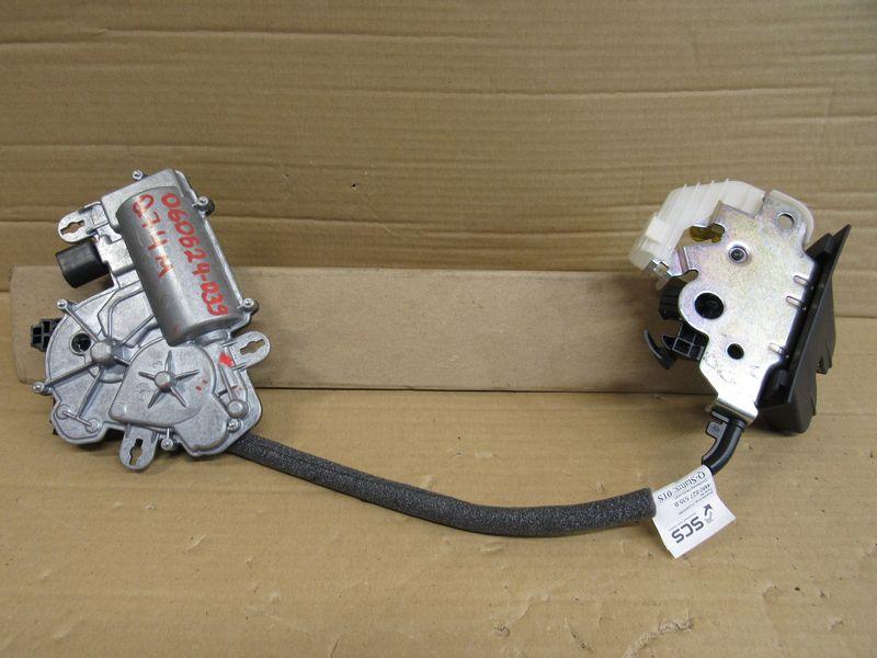 замок багажника Audi Q7 4M 2018, 4M0827887B - фото №1