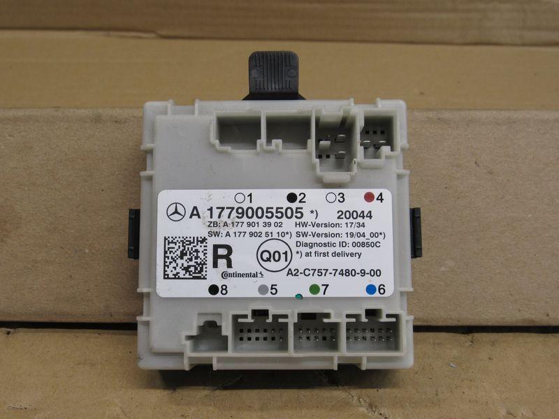 модуль управления двери Mercedes-Benz CLA-Класс C118 2020, 4.5 л., бензин, 1779005505 - фото №1