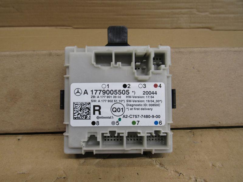 модуль управления двери Mercedes-Benz CLA-Класс C118 2020, 4.5 л., бензин, 1779005505 - фото №1