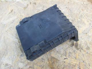 крышка блока предохранителей Volkswagen Golf 6 поколение 2008, 1K0937132F