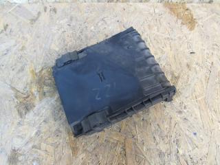 крышка блока предохранителей Volkswagen Passat B7 2011, 1K0937132F