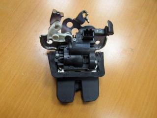 замок багажника Audi Q5 8R 2010, 8R0827505