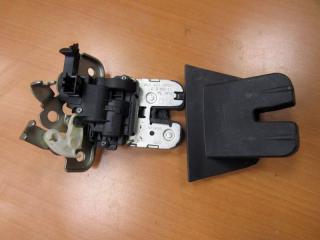 замок багажника Audi A4 B8/8K 2009, универсал, 8K9827505A