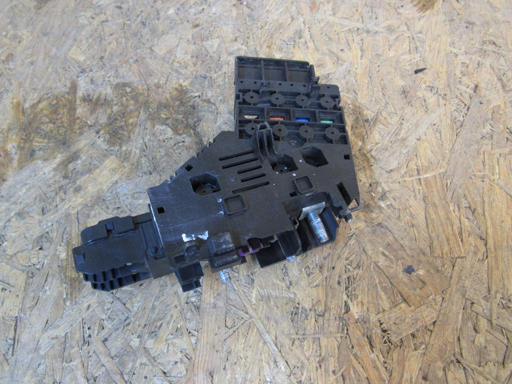 блок предохранителей Mercedes-Benz GLE W166 2015, 1665405202 - фото №1