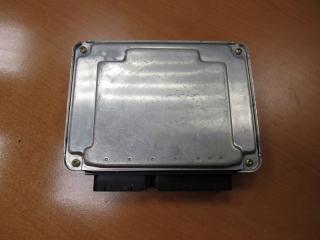 блок управления двигателем Audi A4 B6 2004, 8E0907401Q