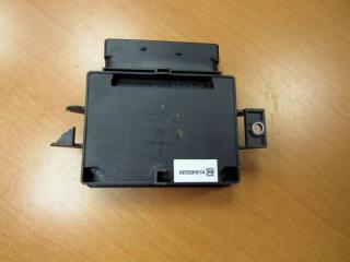 блок управления ручником Audi A4 B8/8K 2009, 8K0907801H
