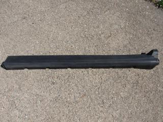 накладка на порог Maserati Levante 1 поколение 2017, 3.0 л., бензин, 670040335