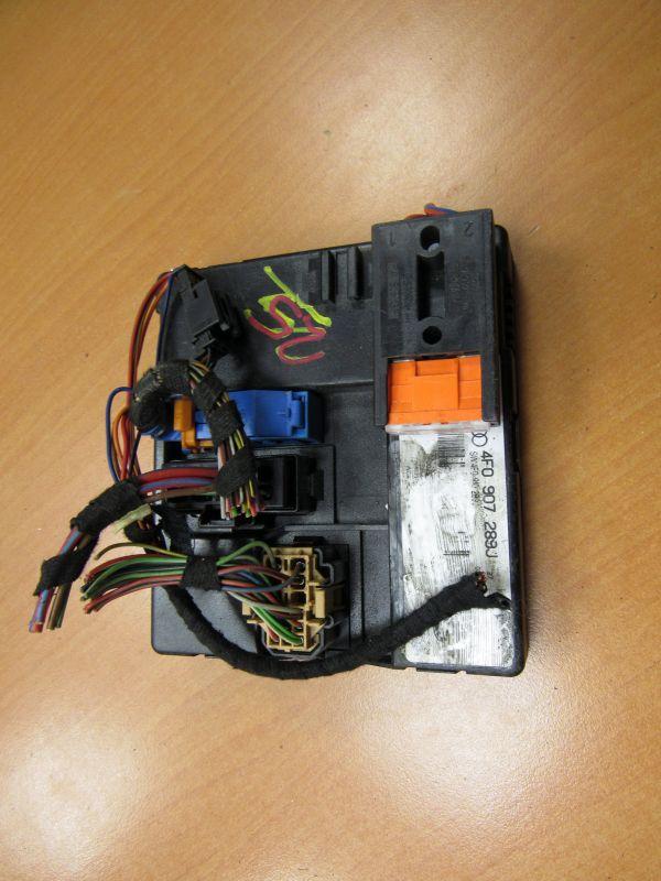 блок комфорта Audi A6 4F/C6 2006, 4F0907289J - фото №1