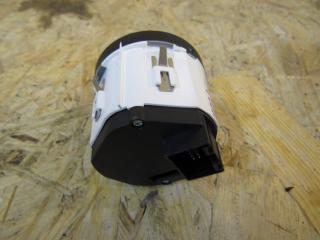 кнопка переключения режимов подвески Volkswagen Touareg 1 поколение 2007, 7L6941435R