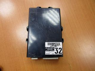 блок управления ремнем безопасности Toyota Land Cruiser J200 2008, 89815-60050