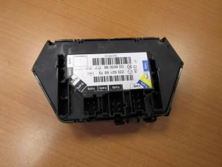 блок управления сиденьем Mercedes-Benz S-Класс W220 [рестайлинг] 2002, 2208216879