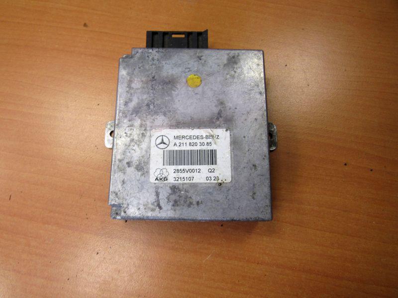 блок управления телефоном Mercedes-Benz E-Класс W211/S211 2005, 2118203085 - фото №1